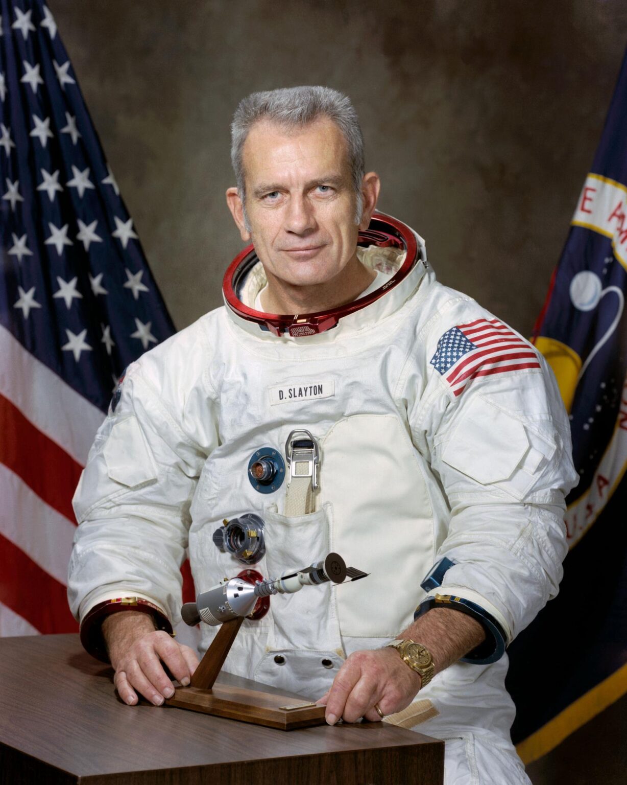 Max Slayton Obituaries