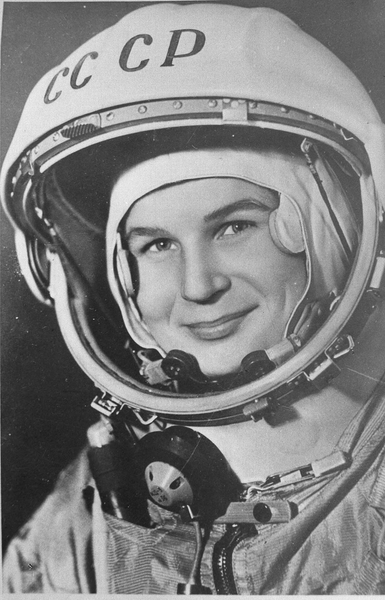 short biography of valentina tereshkova